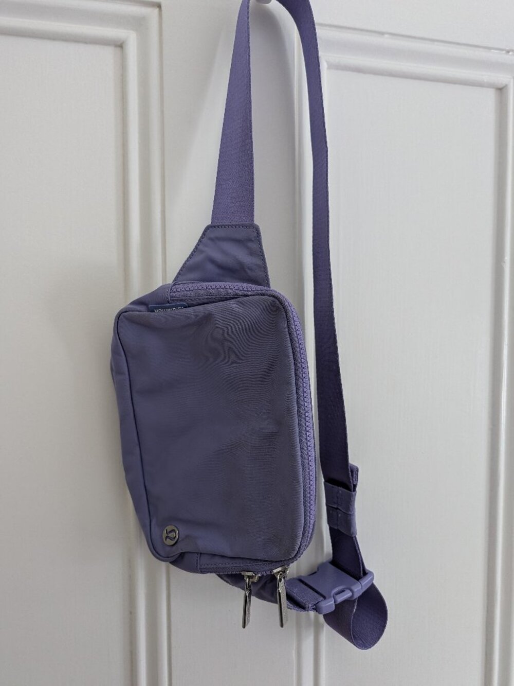 Lululemon Cross Body Belt Bag (Purple)